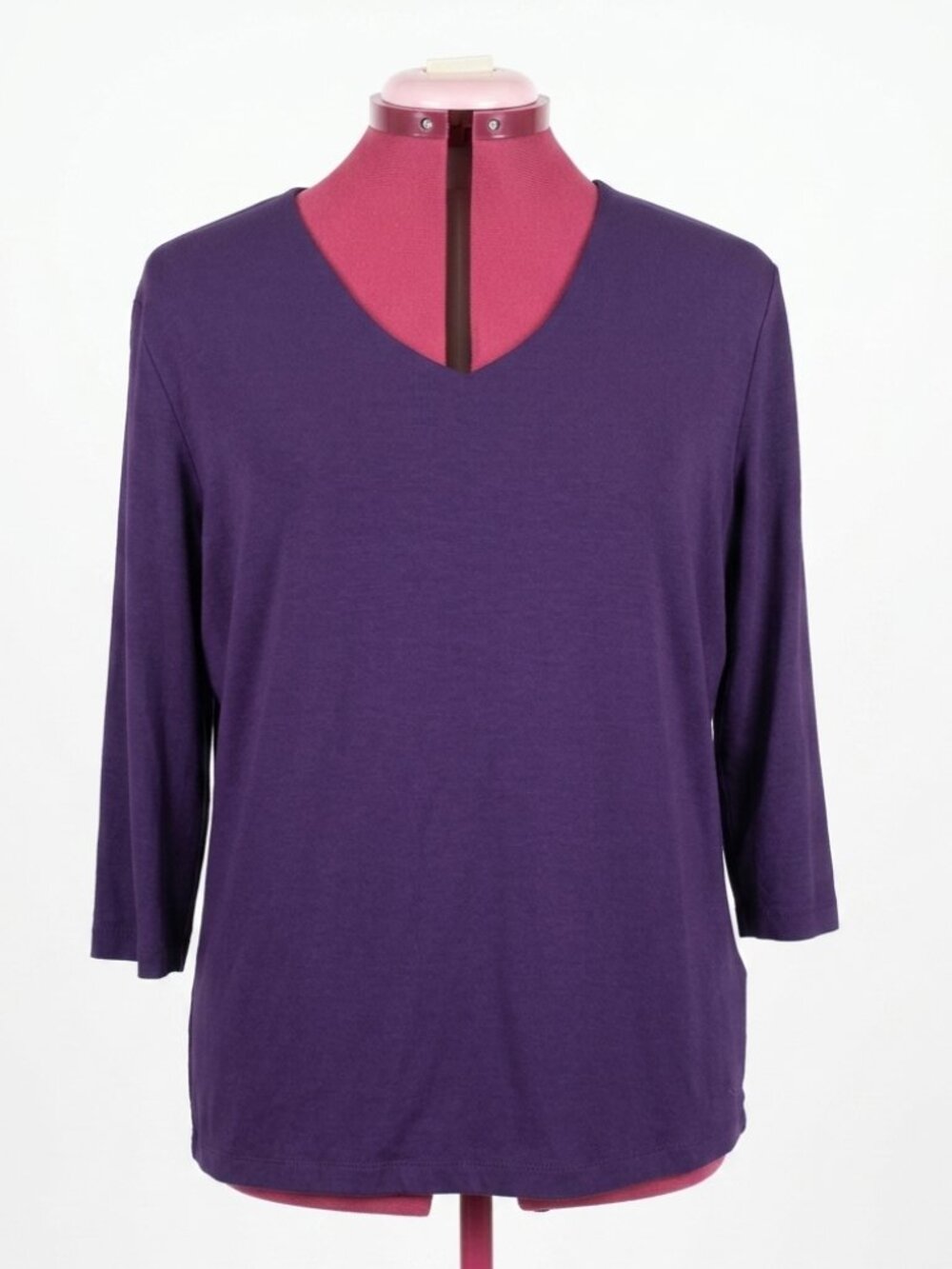 OLSEN - Classic V-Neck 3/4 Sleeve Women's Top - Purple - Size: US 10